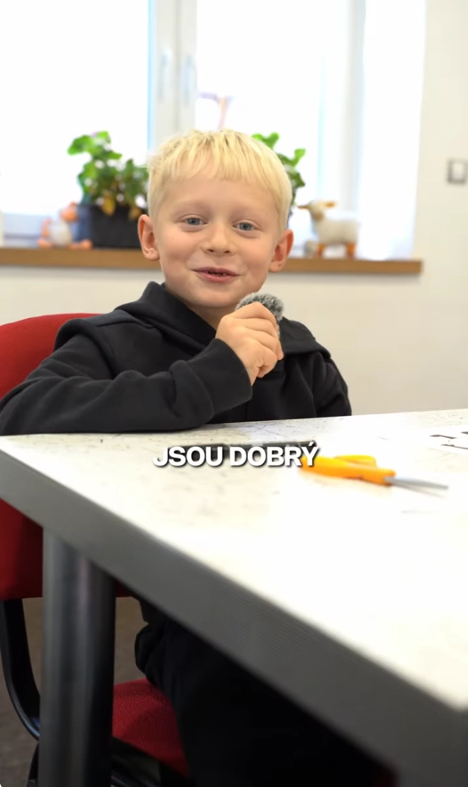 Video angličtiny pro nejmenší děti v AJAK Academy