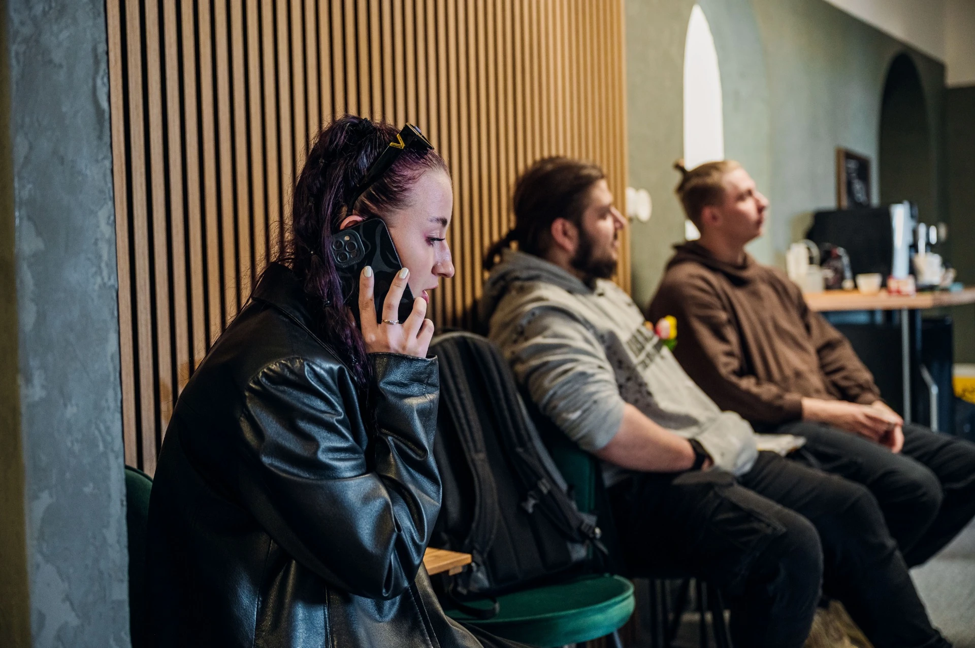 Lektor AJAK Academy při telefonní výuce angličtiny